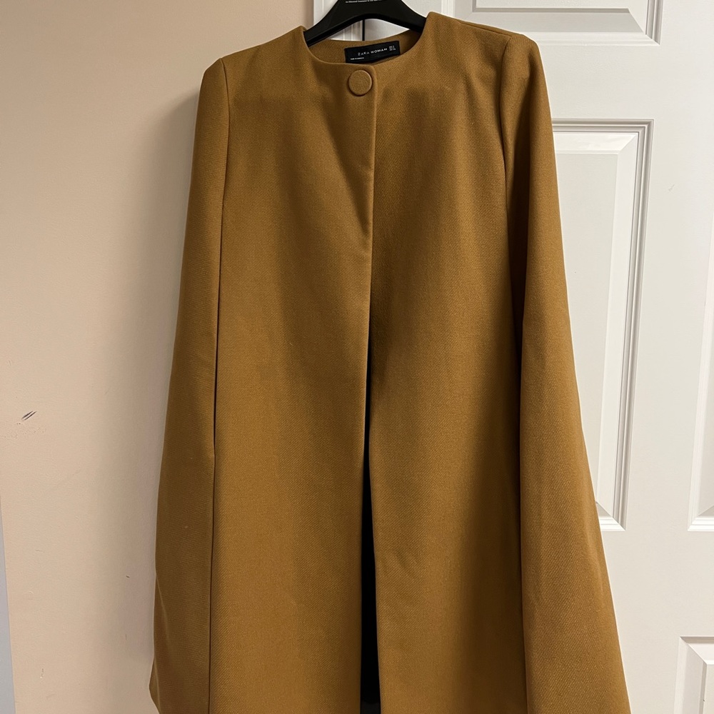 Zara women’s cape